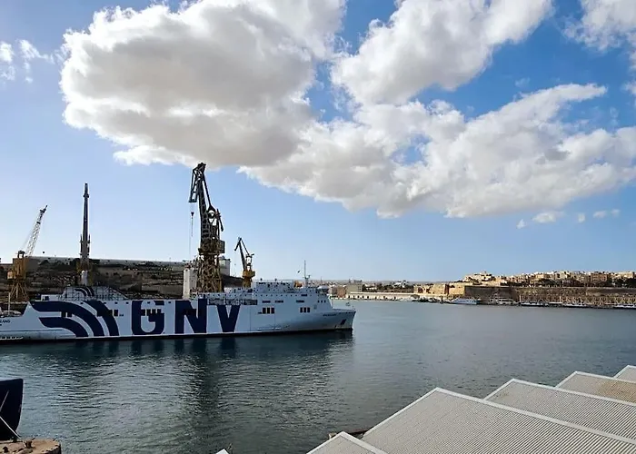 Charming Senglea Studio
